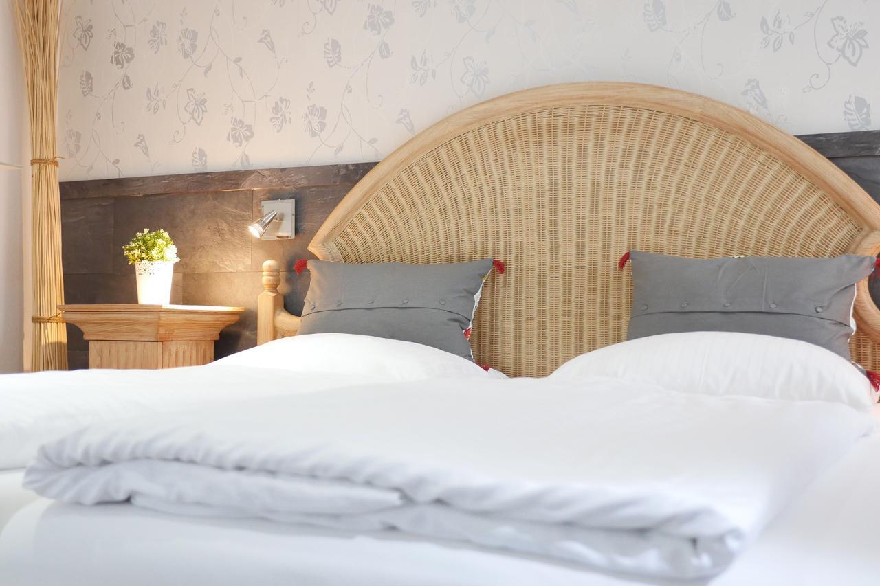 Hotel Refrather Hof Bergisch Gladbach Eksteriør billede
